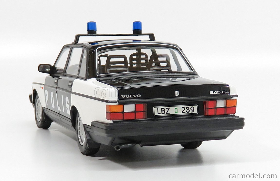 メーカー公式ショップ ミニチャンプス pma Volvo 240 Police Sweden