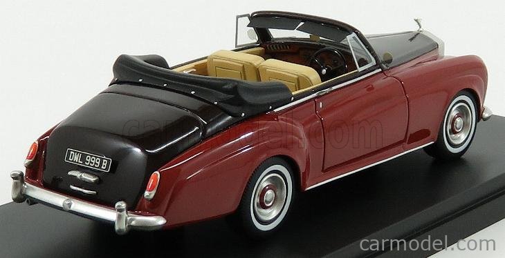 Politoys 1/43 - Rolls Royce Silver Cloud Grise et une fils