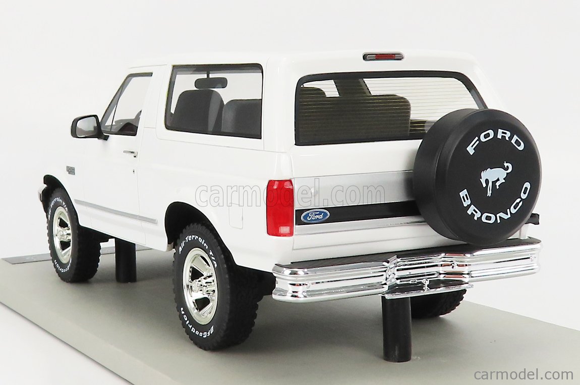 LS Collectibles 1/18 Ford Bronco 1992 - Modèle Résine LS055B Neuf