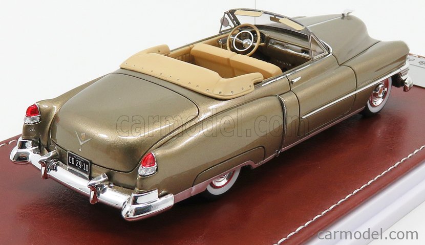 CADILLAC - SERIES 62 CONVERTIBLE OPEN 1951