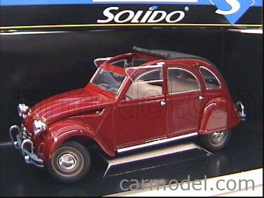 Solido Citroën 2 chevaux 2CV 1966 échelle 1/18 1:18 référence 8028-01