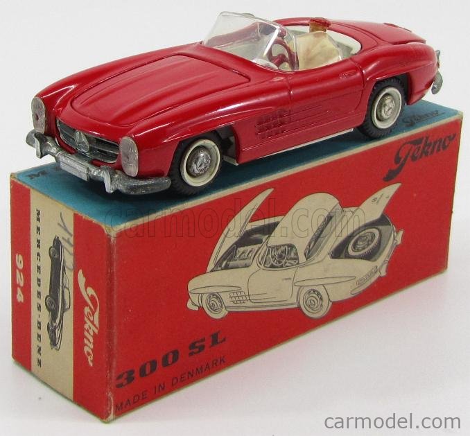 TEKNO 924 Scale 1/43 | MERCEDES BENZ 300SL SPIDER 1954 RED