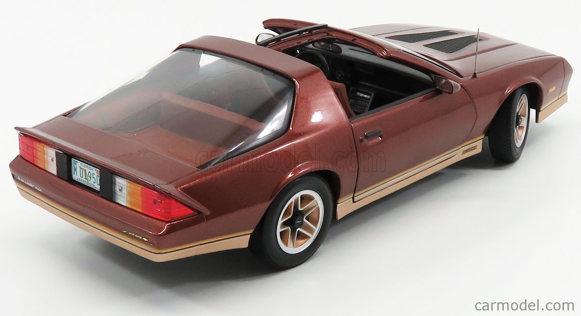 SUN-STAR 01950 Scale 1/18 | CHEVROLET CAMARO Z28 CABRIOLET 1985