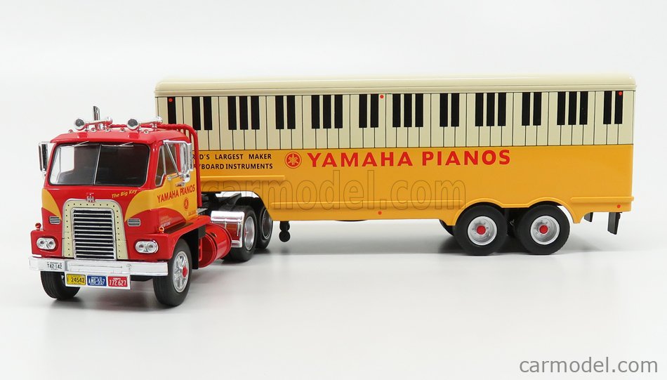 IXO Models International Harvester DCOF-405 Yamah 1:43 TTR015 