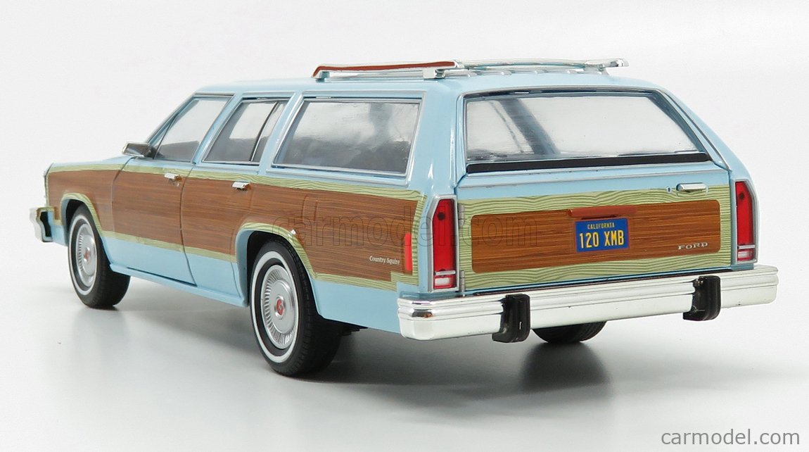 GREENLIGHT 19066 Scale 1/18 | FORD USA LTD CONTRY SQUIRE 1981 - CHARLIE ...