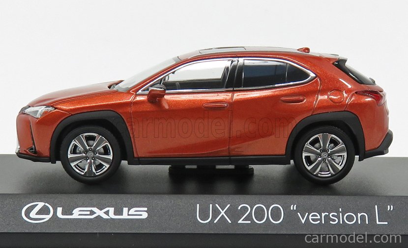 新品】LEXUS UX 200 versionL ミニカー 京商 1/43 京商 Lexus UX 200 \