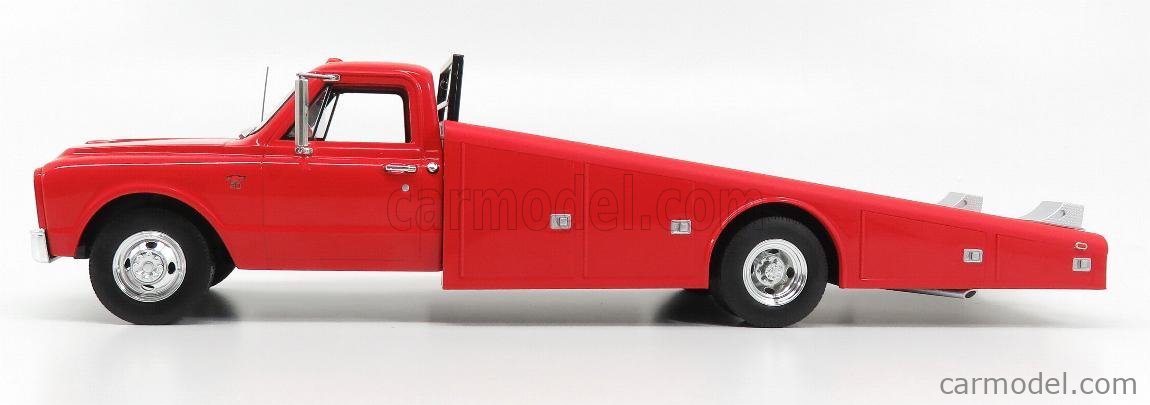 Chevrolet C-30 Truck Ramp Car Transporter 1967 Red ACME MODELS 1:18 A1801702 