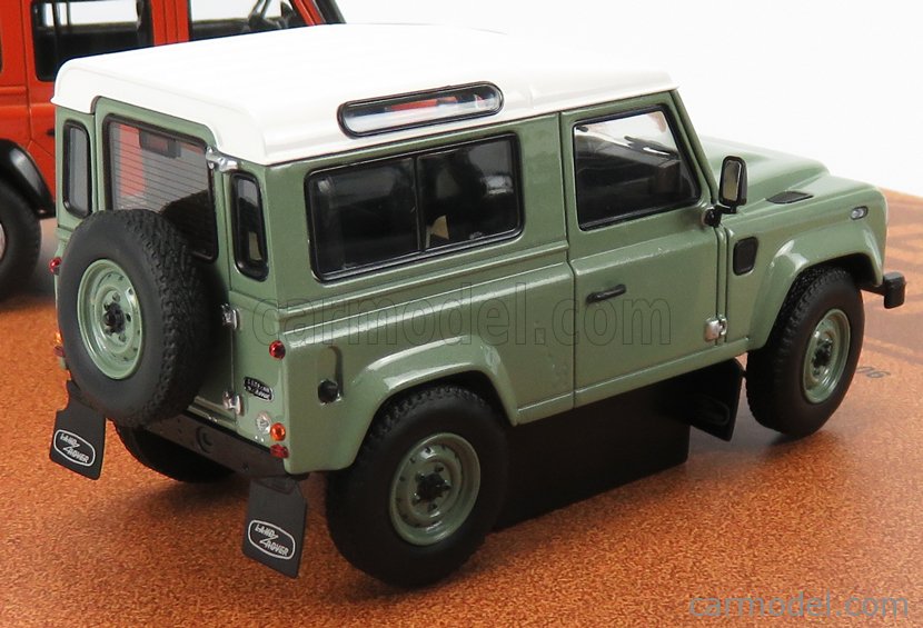 land rover defender scale model