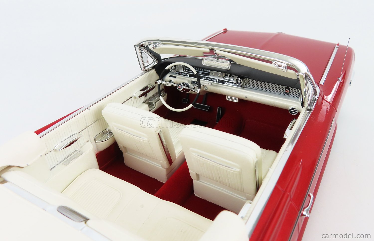 CADILLAC - ELDORADO BIARRITZ CONVERTIBLE CLOSED 1962 - WHITE / BORDEAU- MITICA 102004 - 1/18 - miniature américaine