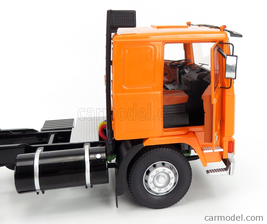 VOLVO - F10 TURBO 6 TRACTOR TRUCK 2-ASSI WITH DECAL SET 1977