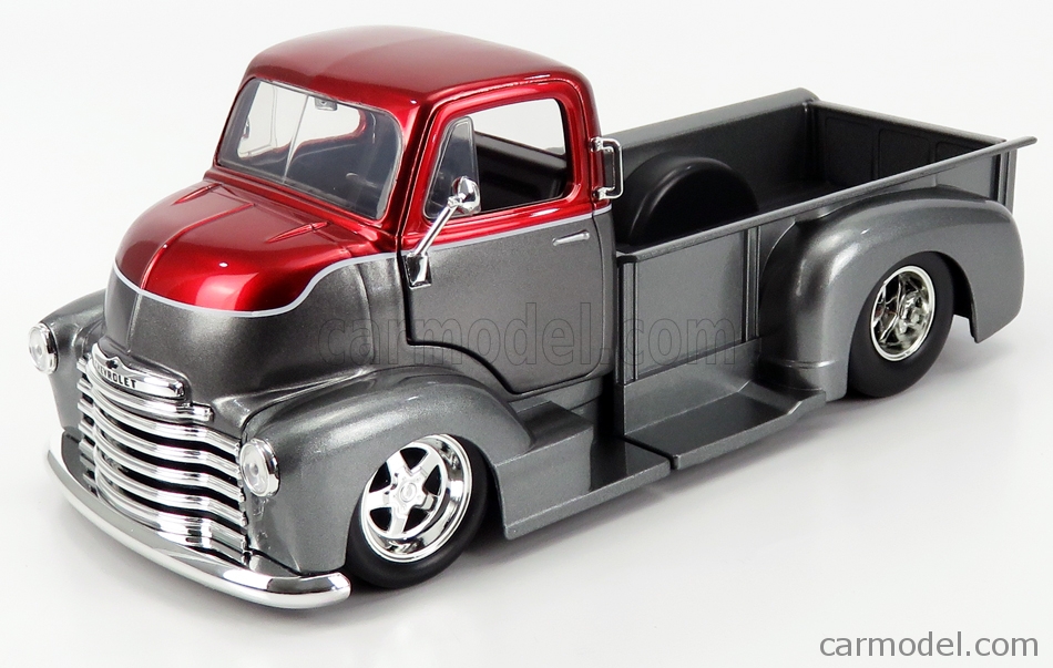 JADA 1:24 WITH EXTRA WHEELS 1952 CHEVY COE PICKUP DIE-CAST RED/GREY 31544