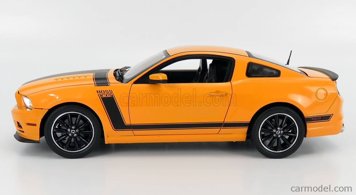 Ford Mustang Boss 302 Highway Patrol 2013 Shelby Collectibles 1/18 – Police Noire