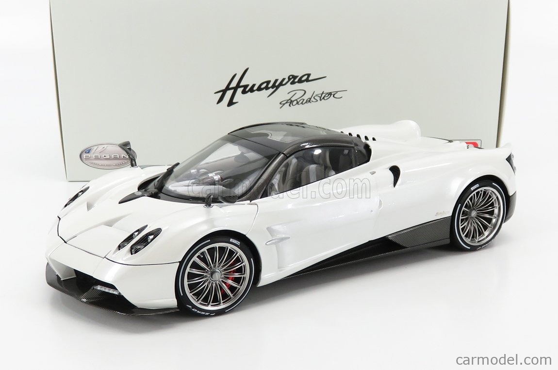 LCD-MODEL LCD18002WH Масштаб 1/18  PAGANI HUAYRA ROADSTER 2018 WHITE