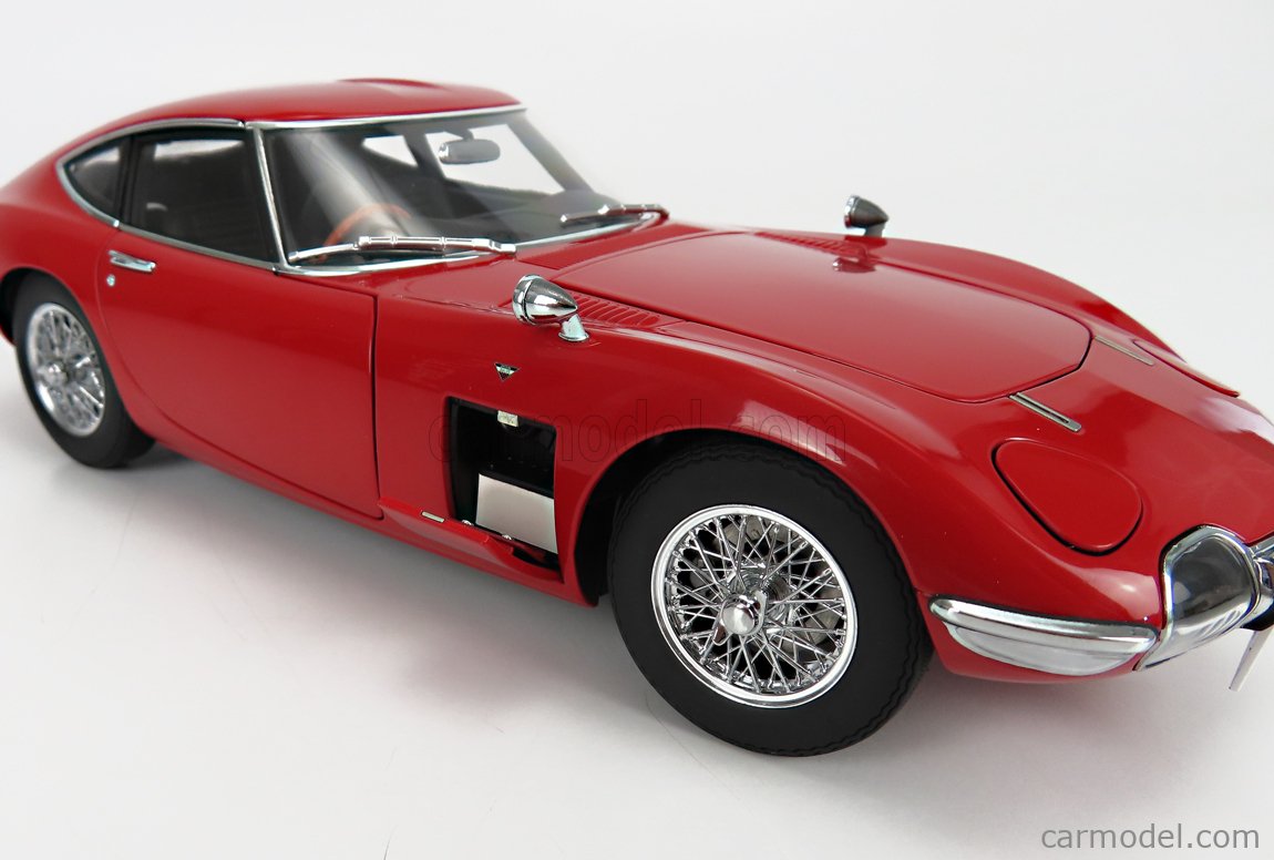 【USED美品】TOYOTA 2000GT 真紅の1/18ミニカー クラシック USED美品】TOYOTA 2000GT 真紅の1/18ミニカー クラシック