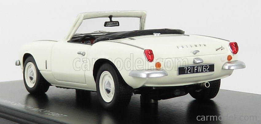 triumph spitfire model car kit