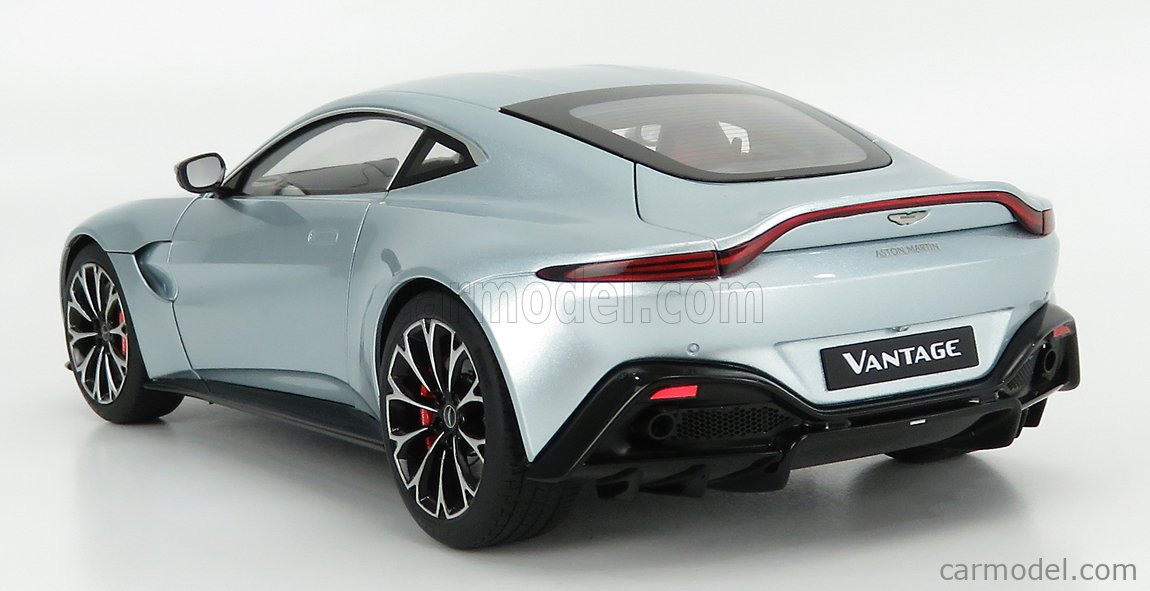 AUTOART 70276 Scale 1/18 | ASTON MARTIN VANTAGE 2019 SILVER