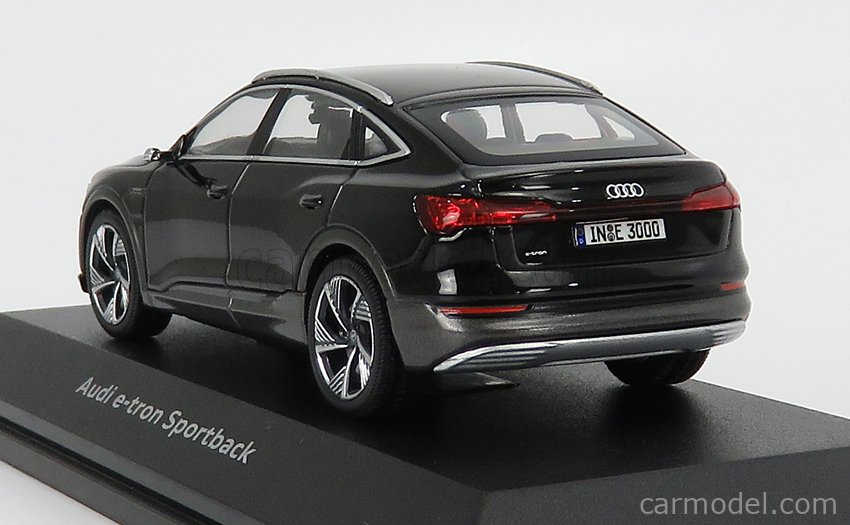 1:43 iScale Audi e-tron Sportback 2020 black 