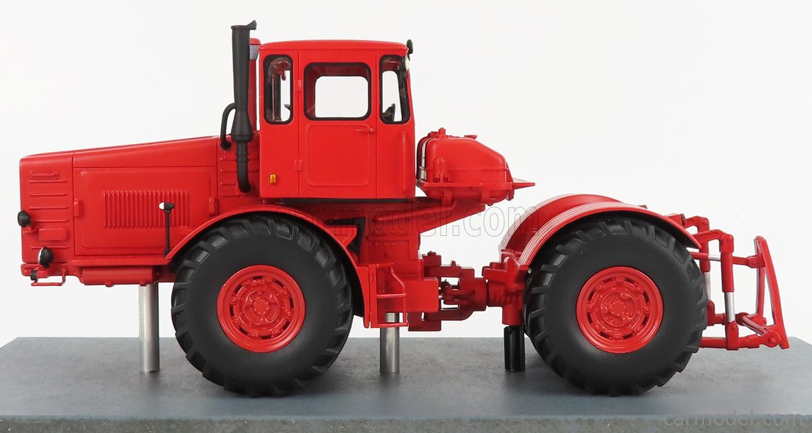 SCHUCO 450912100 Масштаб 1/32  KIROVETS K700A TRACTOR TRUCK 1986 RED