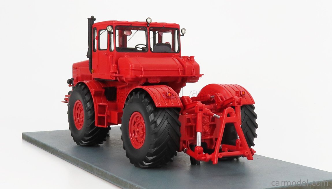 SCHUCO 450912100 Scale 1/32  KIROVETS K700A TRACTOR TRUCK 1986 RED
