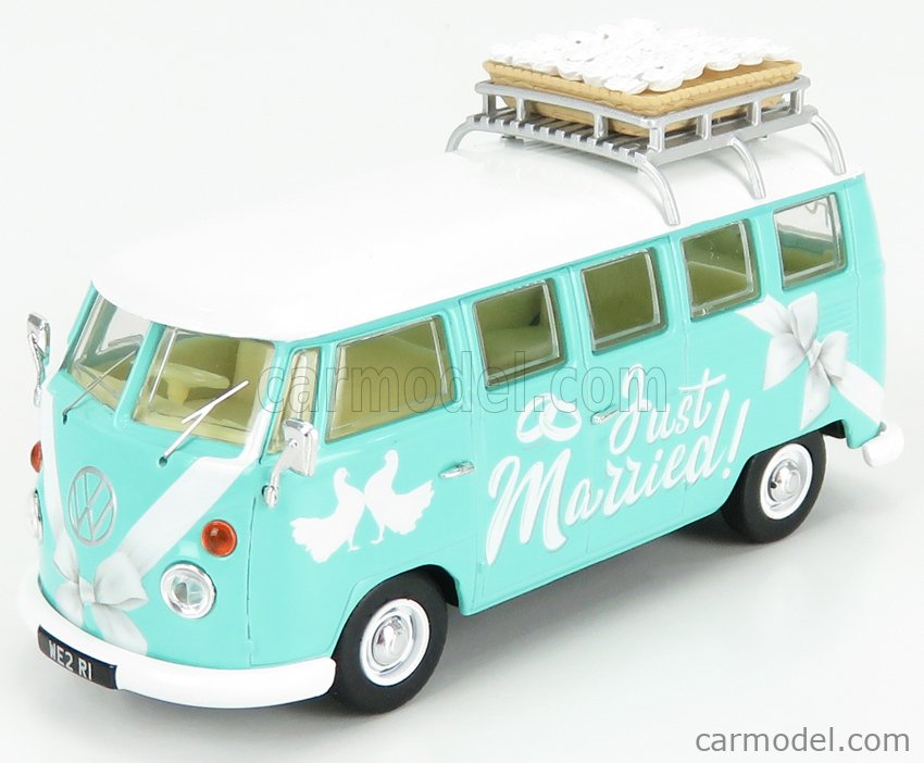 Corgi Volkswagen Campervan Just Married Diecast Model 