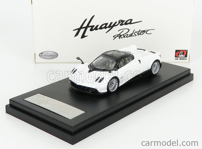 LCD-MODEL LCD64015-WH Echelle 1/64  PAGANI HUAYRA ROADSTER 2018 WHITE