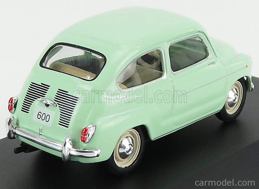EDICOLA ABADD108 Scala 1/43  FIAT 600 1959 - CON VETRINA - WITH SHOWCASE VERY LIGHT GREEN