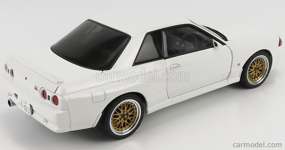 オートアート AUTOart Nissan Skyline GT-R R32 ミニカー AUTOart 1/18 NISSAN SKYLINE GT-R R32 AUTOart 1/18