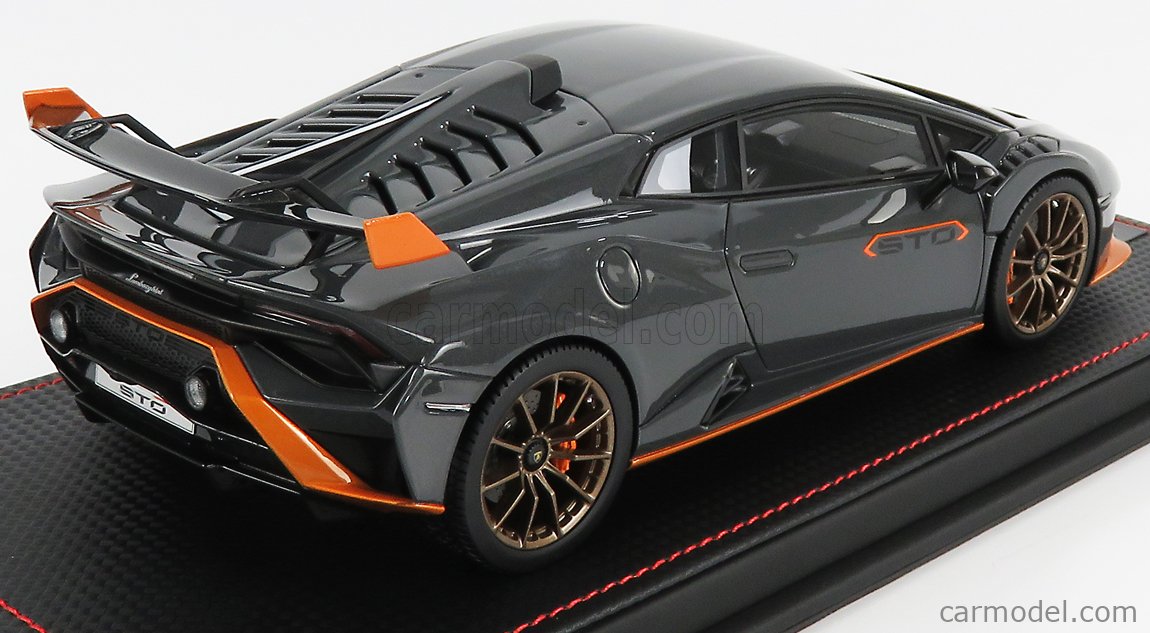 lamborghini huracan scale model