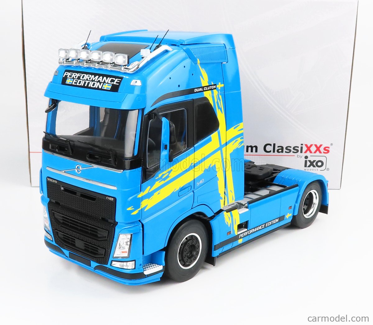 Volvo FH16 XL 1:18 Premium Classixxs | DiecastXchange Forum