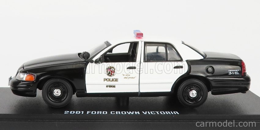 crown victoria model kit