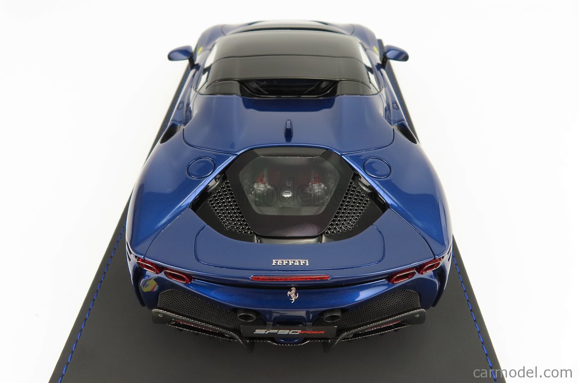 FERRARI - SF90 STRADALE HYBRID SPIDER 1000hp CLOSED ROOF 2020 - CON VETRINA  - WITH SHOWCASE