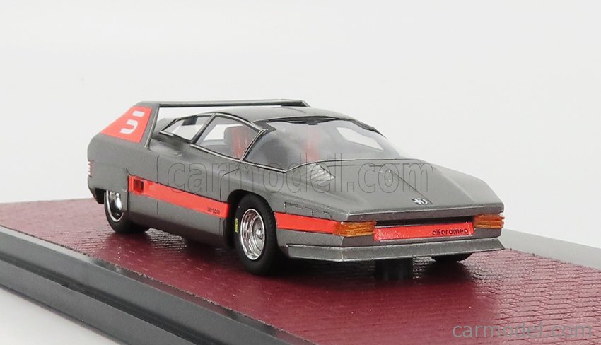 ミニカー 1/43 アルファロメオ ナバホ MATRIX SCALE MODELS 1/43 ALFA ROMEO NAVAJO BERTONE  CONCEPT 1976 GREY MX50102-122 - ミニカー