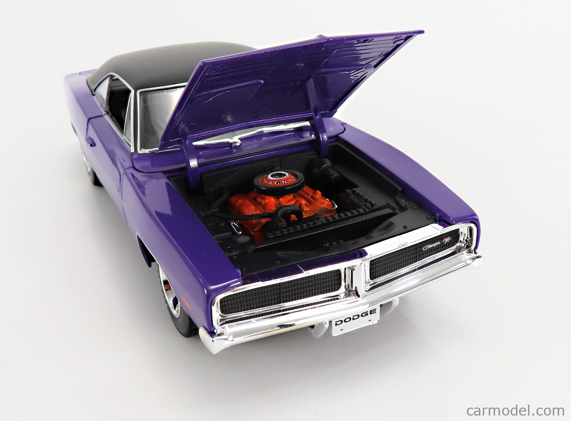 MAISTO 31387P Scale 1/18 | DODGE CHARGER R/T COUPE 1969