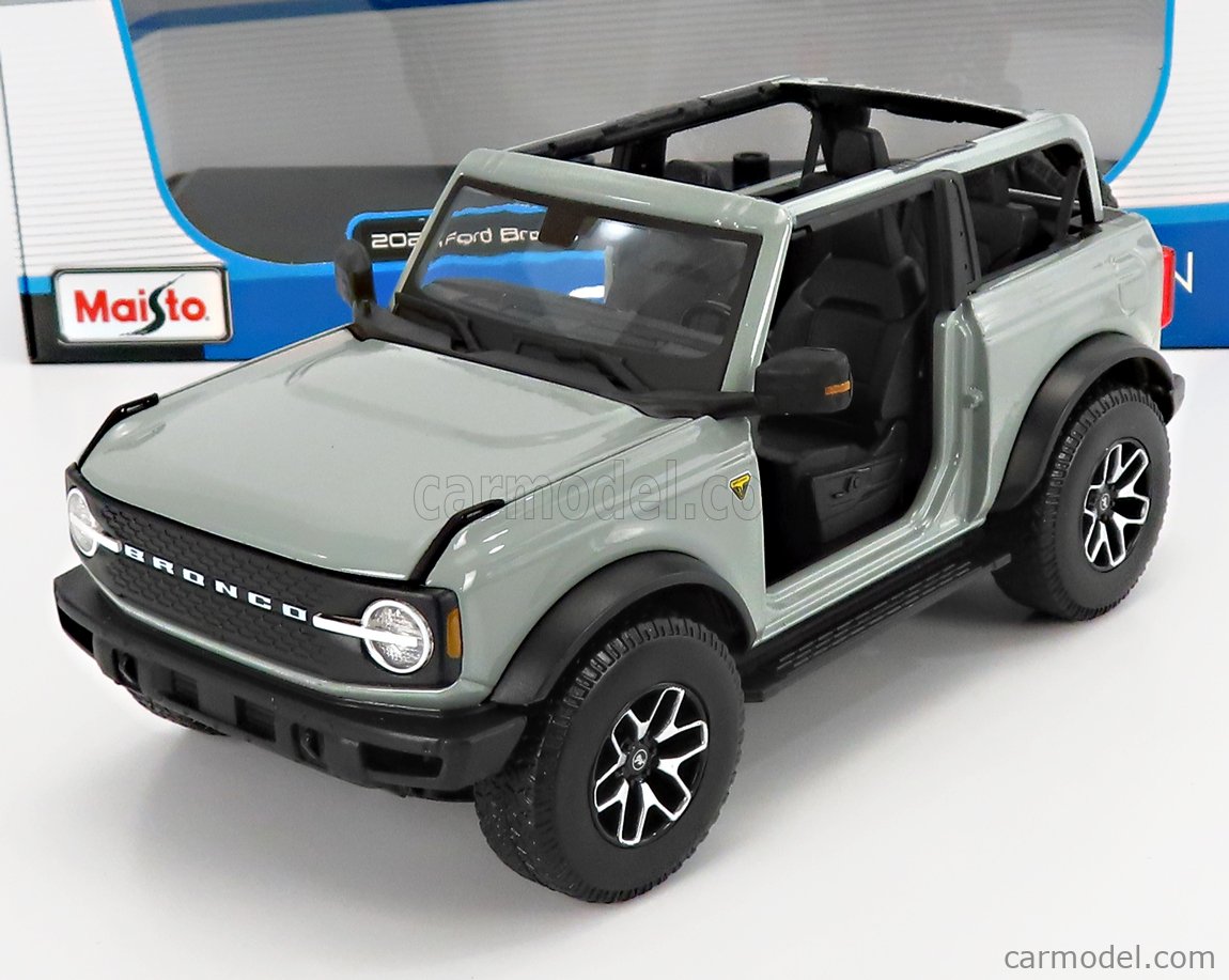 MAISTO 31457GRY Масштаб 1/18  FORD USA BRONCO BADLANDS WITHOUT DOORS 2021 GREY