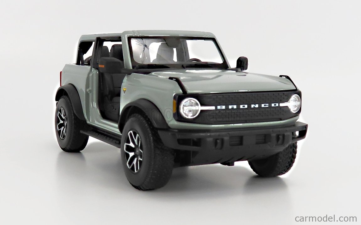MAISTO 31457GRY Масштаб 1/18  FORD USA BRONCO BADLANDS WITHOUT DOORS 2021 GREY