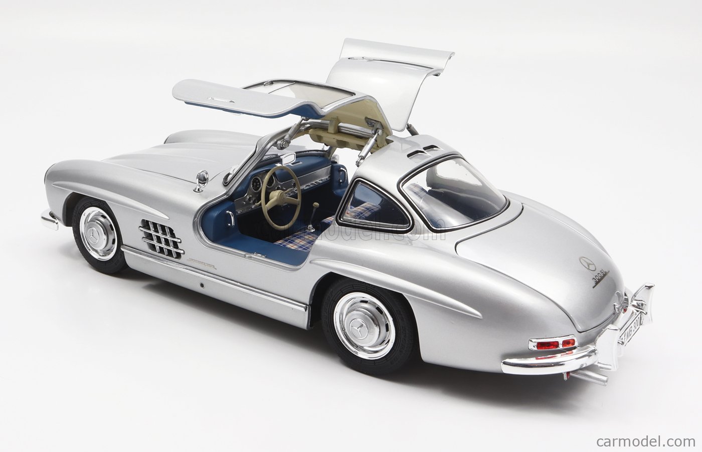 SCHUCO 450045200 Scale 1/18 | MERCEDES BENZ 300SL COUPE GULLWING (W198 ...