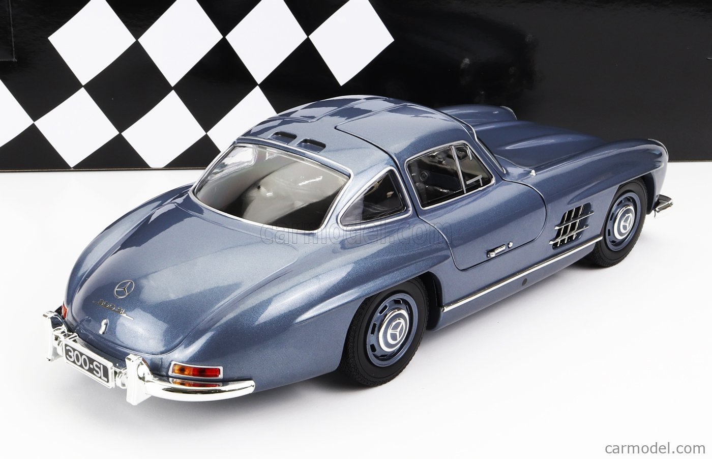 Minichamps 1/18 Mercedes-Benz 300 SL Roadster W198 - Bleu Métallisé, Réf 180 039042