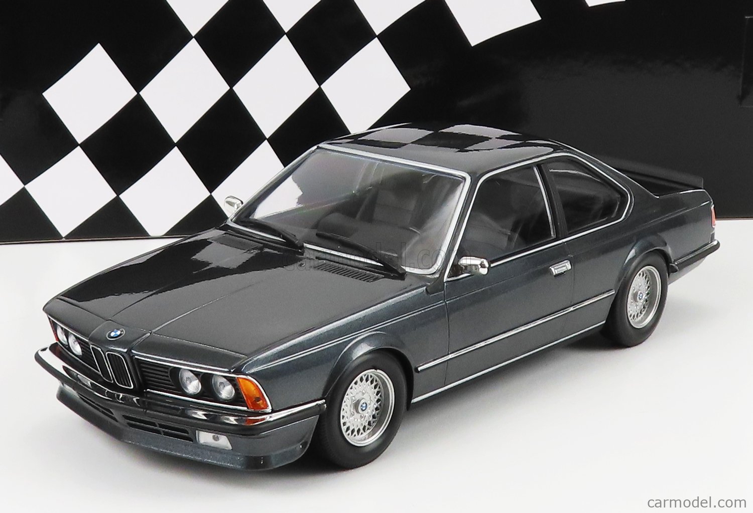 MINICHAMPS 155028106 Scale 1/18 | BMW 635 CSI COUPE 1982 GREY MET