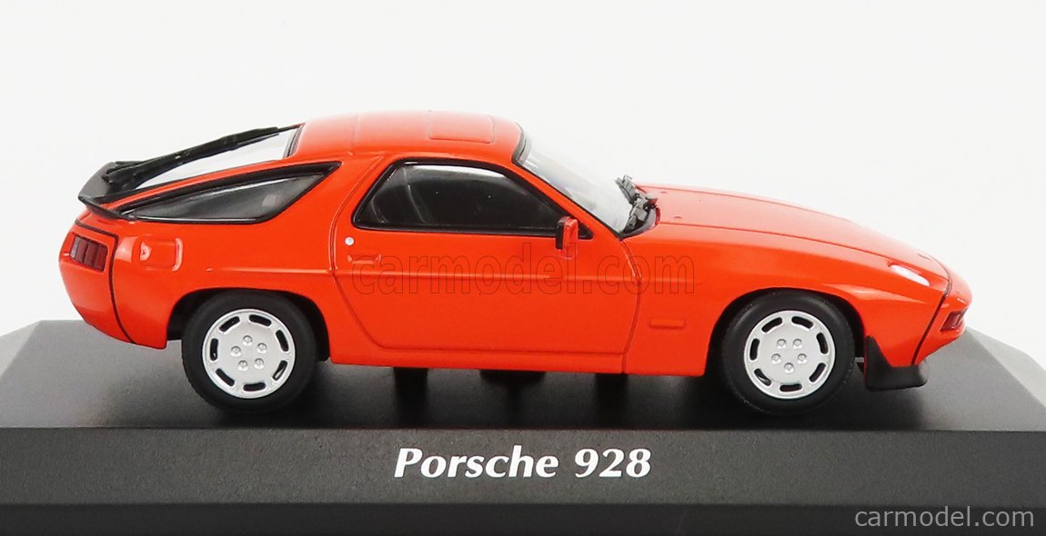 Minichamps 1:43 Porsche 928 S Año de construcción 1979 naranja