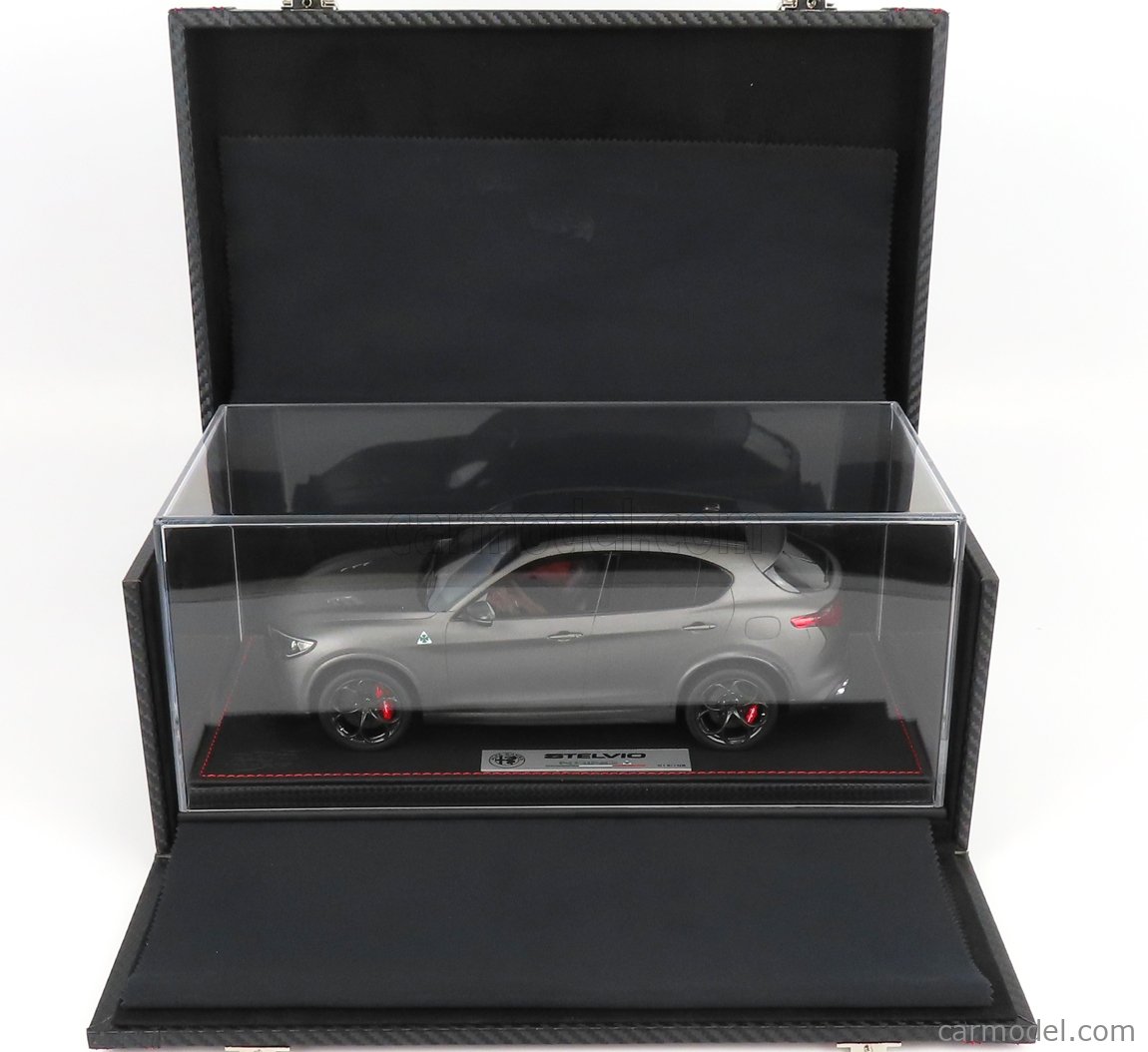 ALFA ROMEO - STELVIO QUADRIFOGLIO NRING (NURBURGRING) 2022 - COFFRET BOX