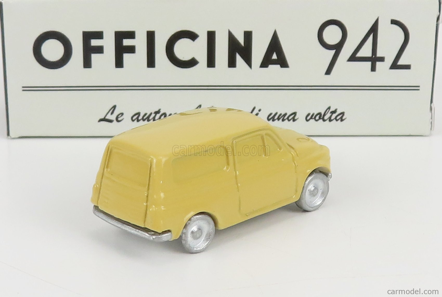 OFFICINA-942 ART2031A Echelle 1/76  FIAT 500 UTILITY FRANCIS LOMBARDI 1959 BEIGE