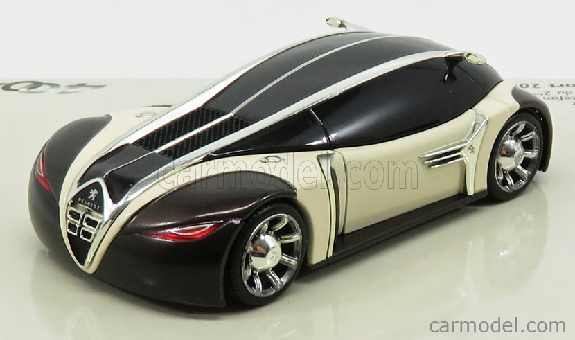 ミニカー NOREV Peugeot 4002 1/64 4002 peugeot's adventure museum