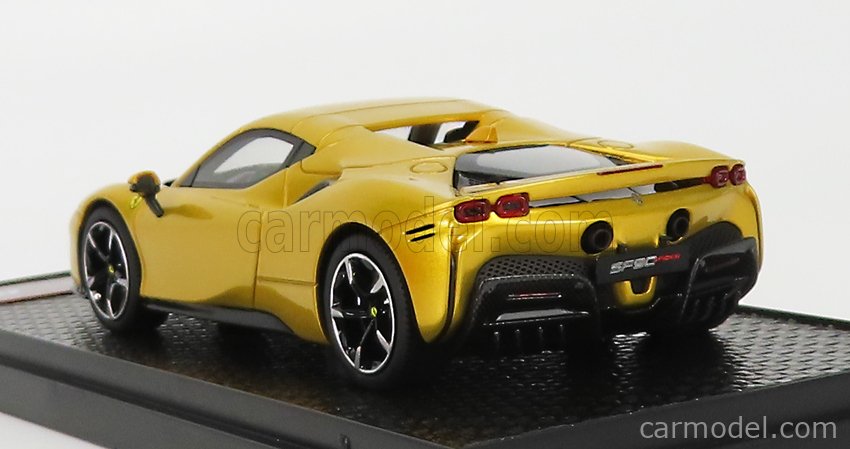 sf90 stradale yellow