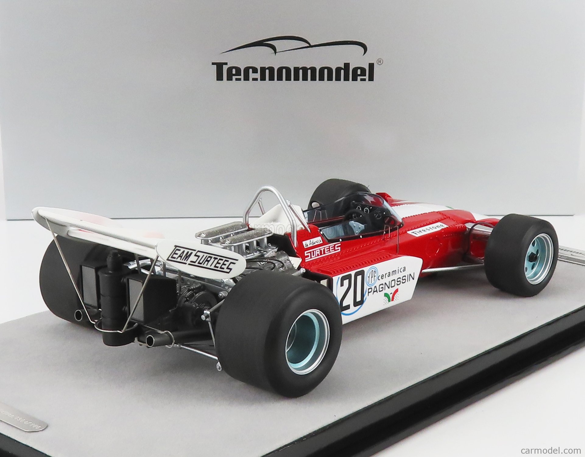 TECNOMODEL TM18-259C Scale 1/18  SURTEES F1  TS9B N 20 ARGENTINE GP 1972 A.DE ADAMICH WHITE RED