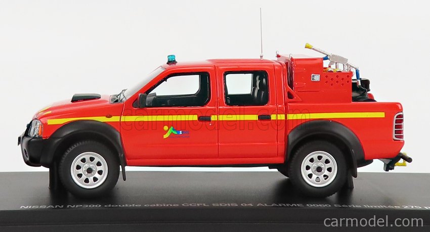 Nissan NP300 Double Cabine – Miniature 1/43 Alarme – Résine Montée