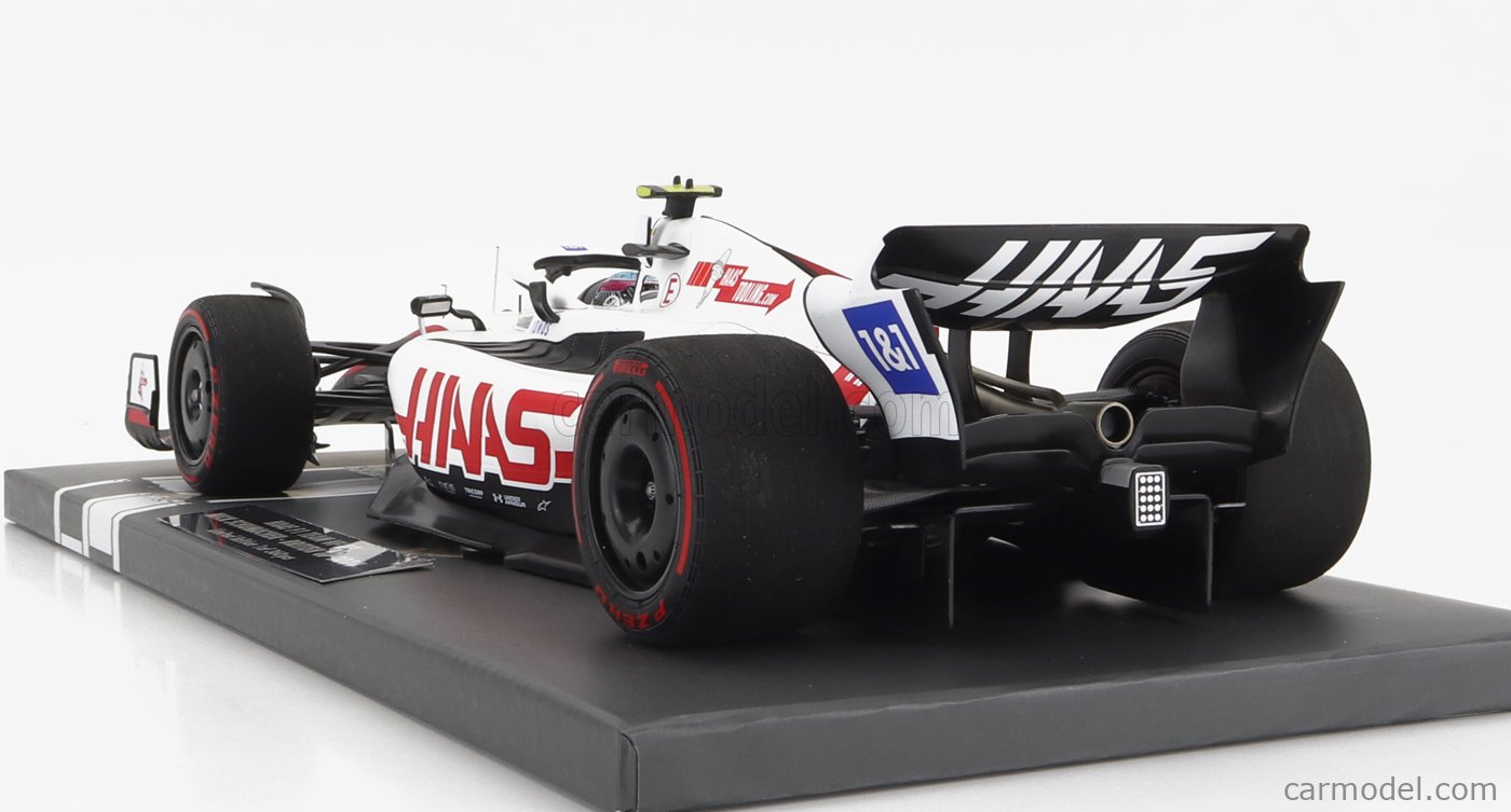Minichamps 1:18 M. Schumacher Haas VF-22 #47 Primeiro Pontos Britânico