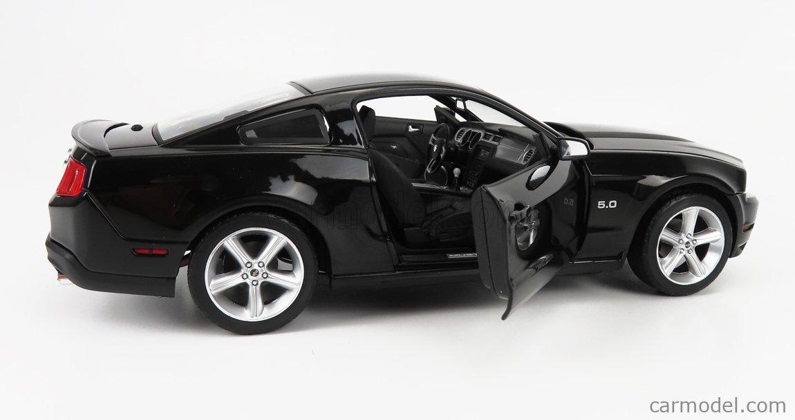GREENLIGHT 13609 Scale 1/18 | FORD USA MUSTANG 5.0 GT COUPE