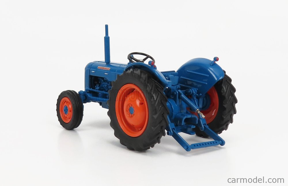 Tracteur Fordson Dexta 1960 Miniature 1/32 Universal Hobbies - Modèle Bleu - UH6270 Neuf Tracteur Fordson Dexta 1960 Miniature 1/32 Universal Hobbies - Modèle Bleu - UH6270 Neuf