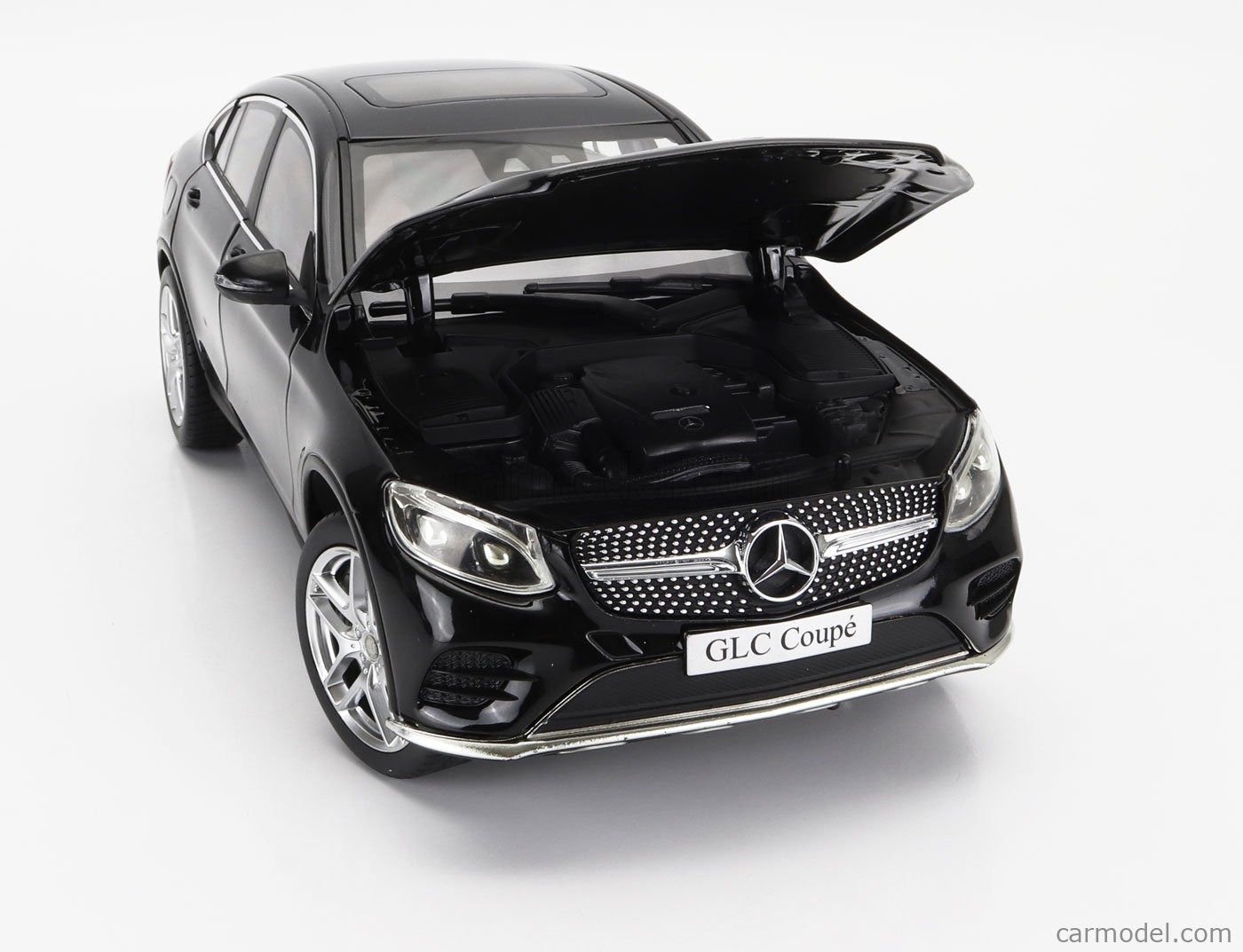 Mercedes GLC Coupe (C253) 1:18 iScale | Sběratelské modely aut