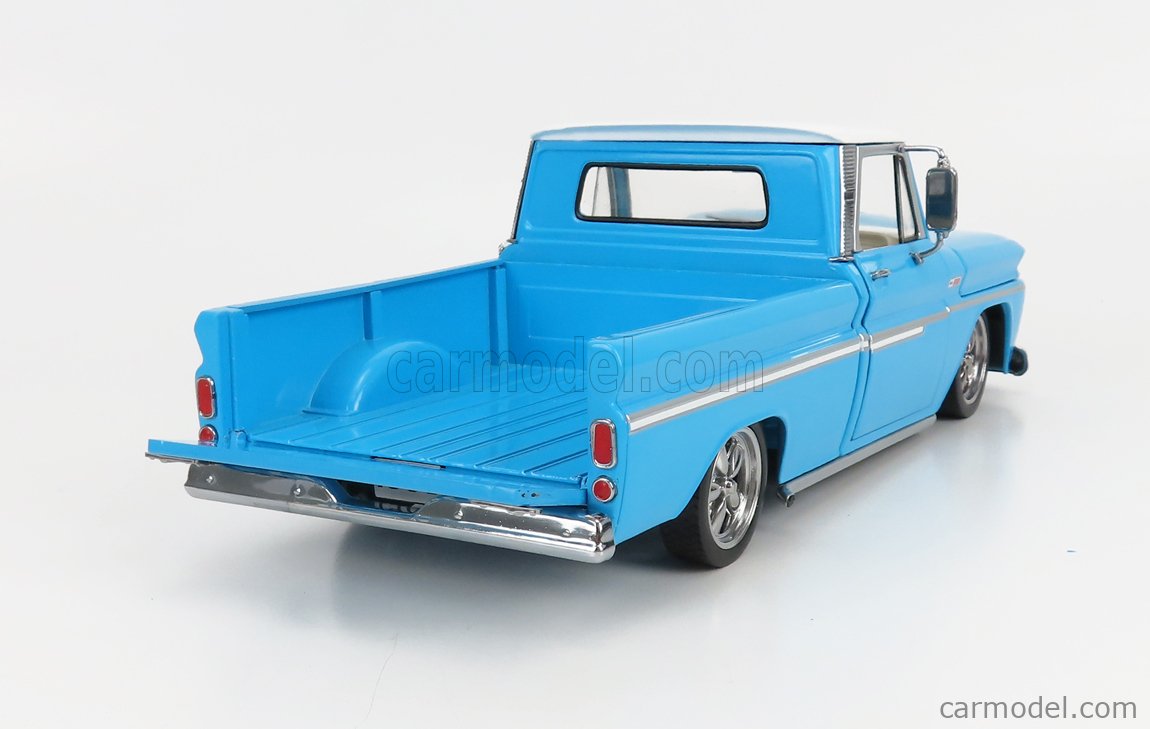 Chevrolet C-10 Pick-Up Lowrider 1965 – Sunstar 1/18 – Rouge Et Blanc – SS1365